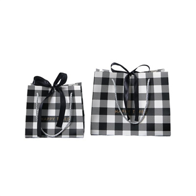 Black and White Grid Paper Bag