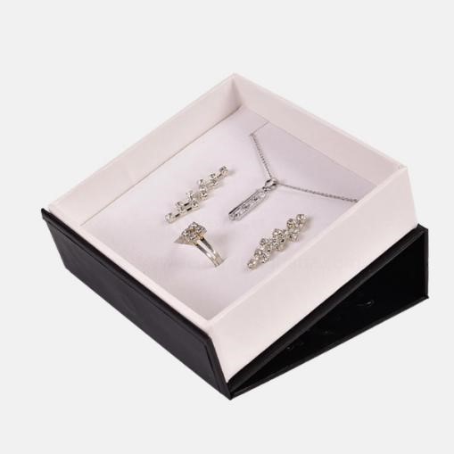 Maximize Your Brand Appeal with Custom Jewelry Boxes with Logo Wholesale | CN Eco Packaging