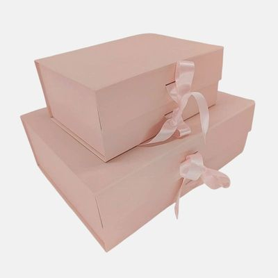 Custom Magnetic Gift Box with Ribbon