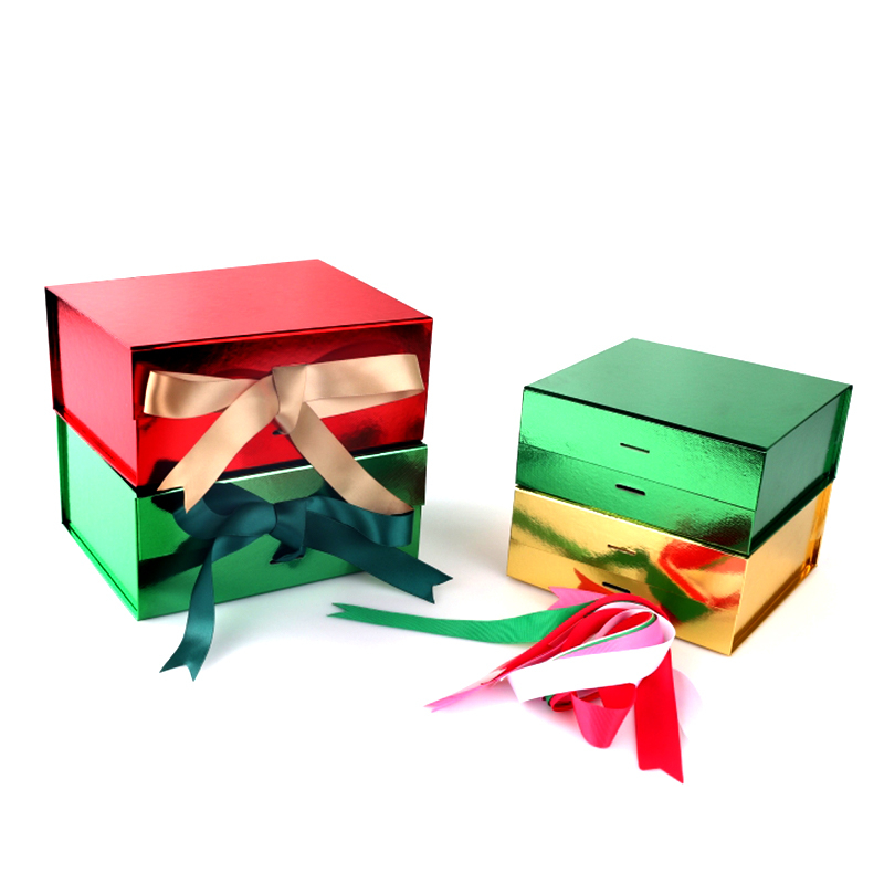 Custom Folding Gift Box Wedding Dresses from China manufacturer CN