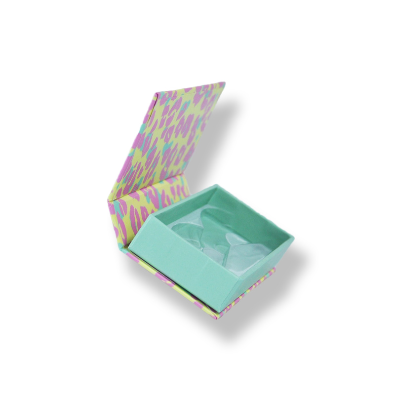 Custom Magnetic Eyelash Book Shape Boxes Packaging Wholesale