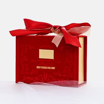 Custom Bow Knot Portable Gift Box