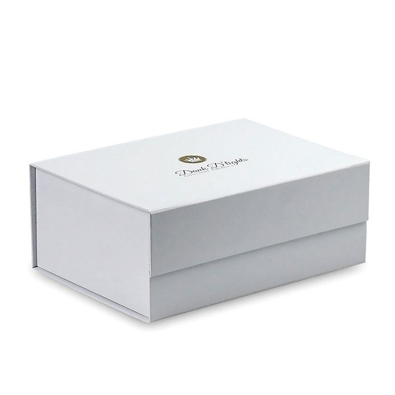 Custom gift box with lid