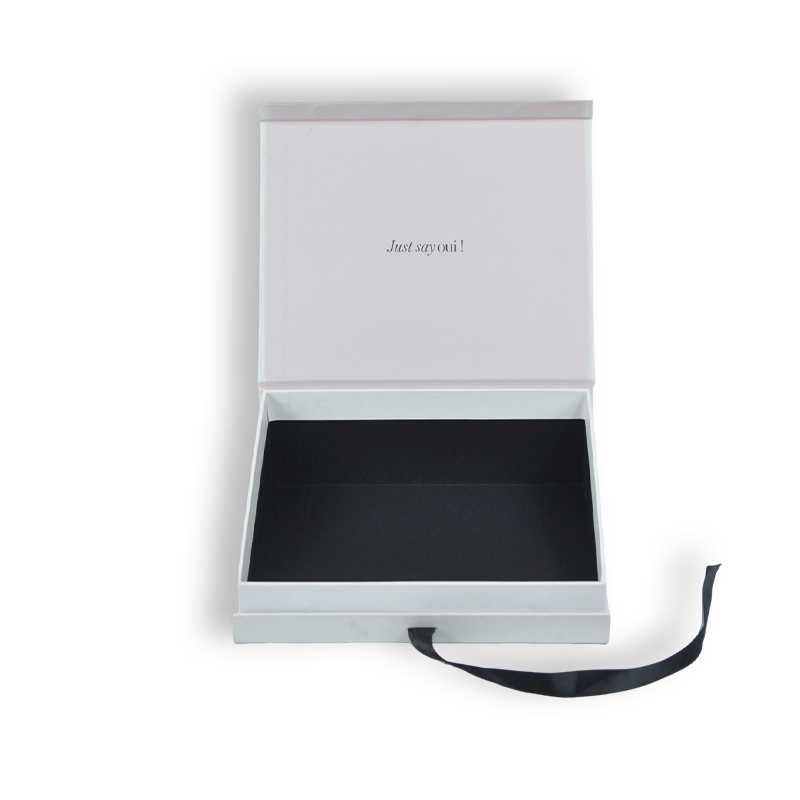Custom Printed Magnetic Closure Rigid Box with Ribbon Pull, Luxury Folding Gift Packaging for Apparel And Cosmetics